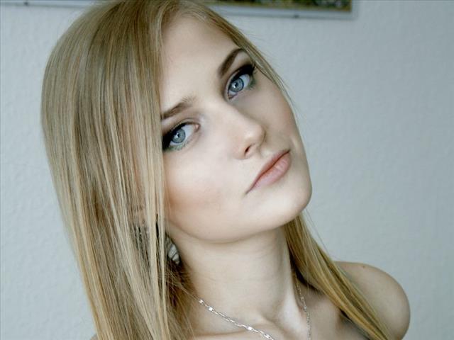 AngelaBlonde Vorschaubild