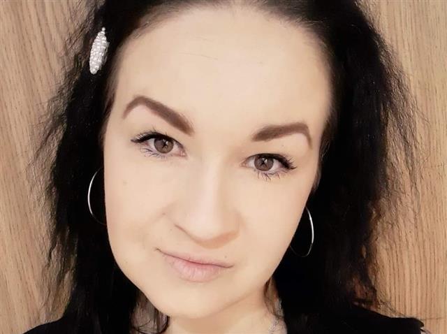 brunetteNATALIE Vorschaubild