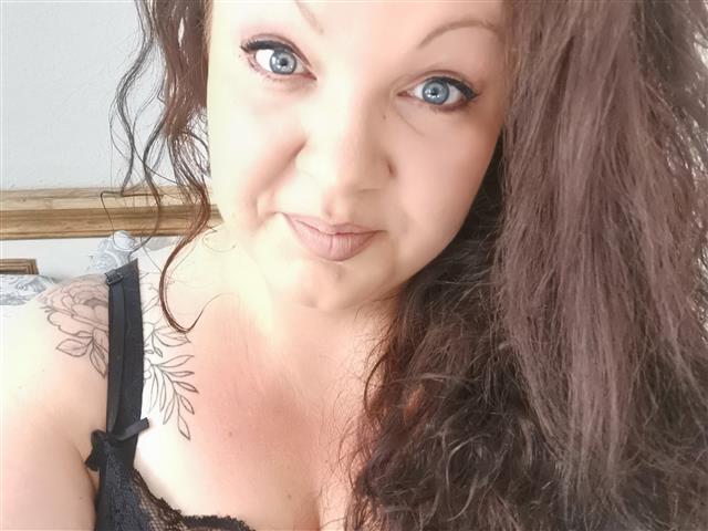 Plussize-Queen Vorschaubild