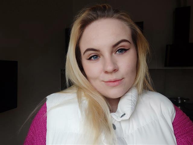 blondieCassie Vorschaubild