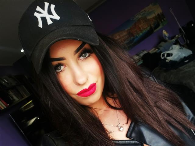 hottieStella Vorschaubild