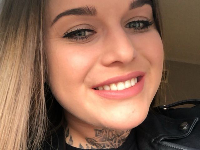 SadieTease Vorschaubild